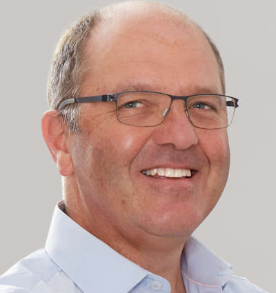 Prof. Hennie Botha